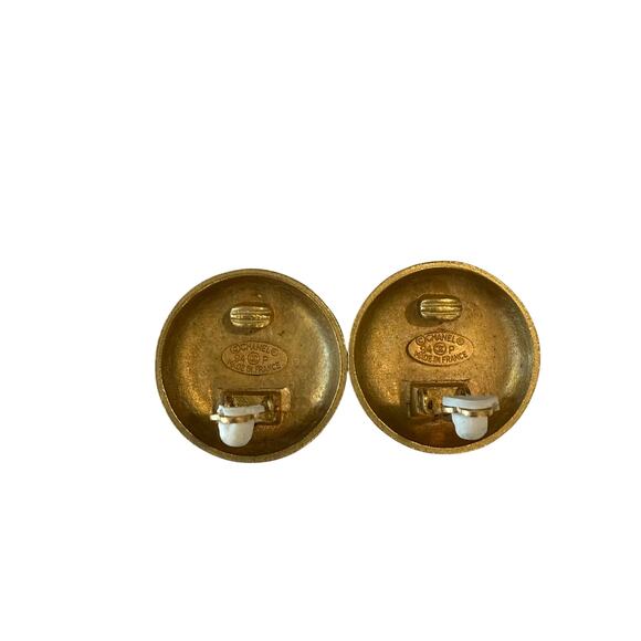 CHANEL Matte Gold Vintage CC Clips*94P date code*24K Gold Plating - Picture 5 of 7